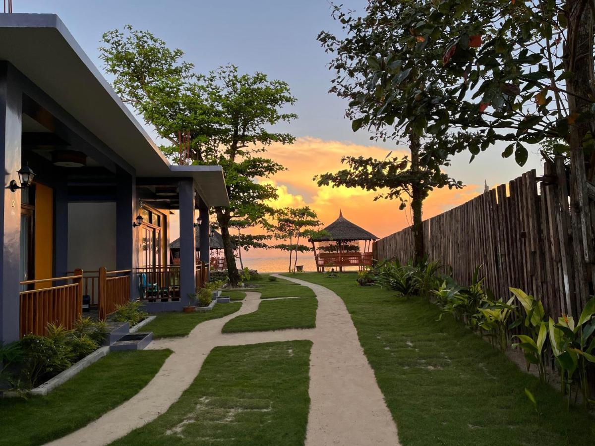 Takbo Beach Resort General Luna  Bagian luar foto